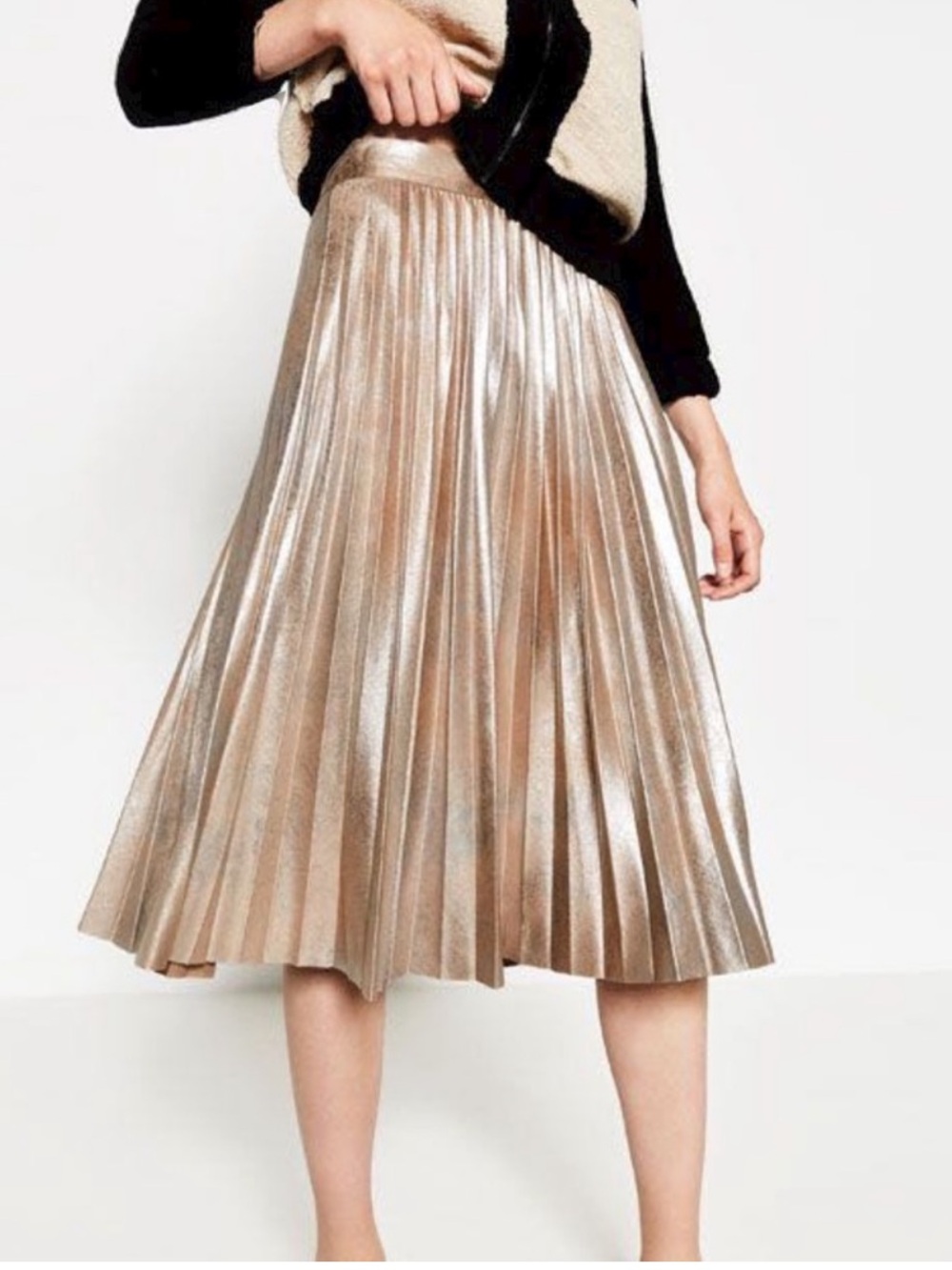 Zara Metallic Pleated Midi Skirt in Champagne Gold